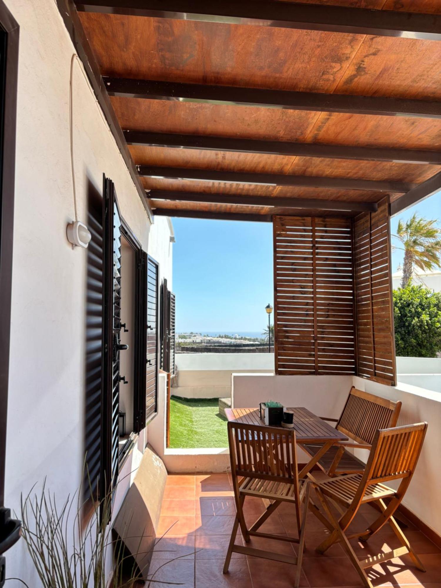Casa Amplia Y Moderna De 3 Habitaciones En Complejo Con Piscina Costa Teguise Ngoại thất bức ảnh