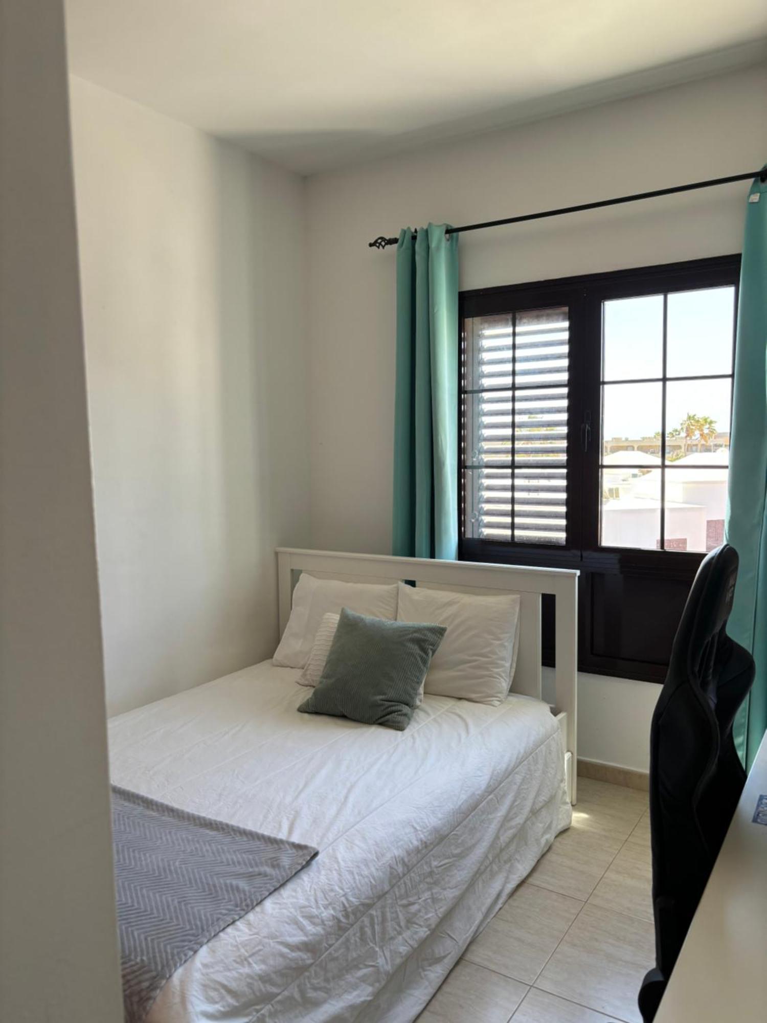 Casa Amplia Y Moderna De 3 Habitaciones En Complejo Con Piscina Costa Teguise Ngoại thất bức ảnh